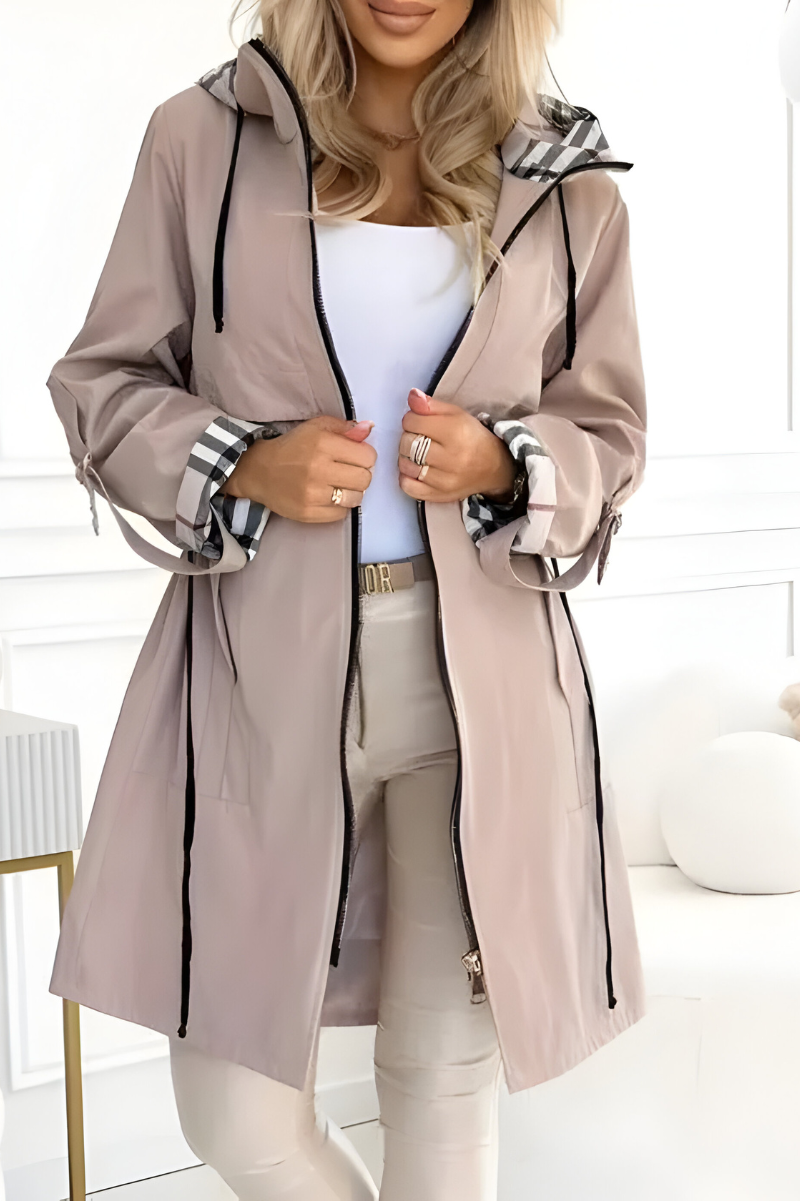 Elegant lightweight parka