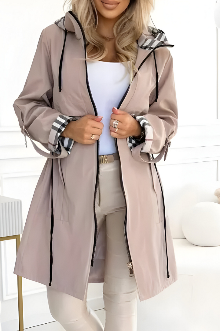 Elegant lightweight parka