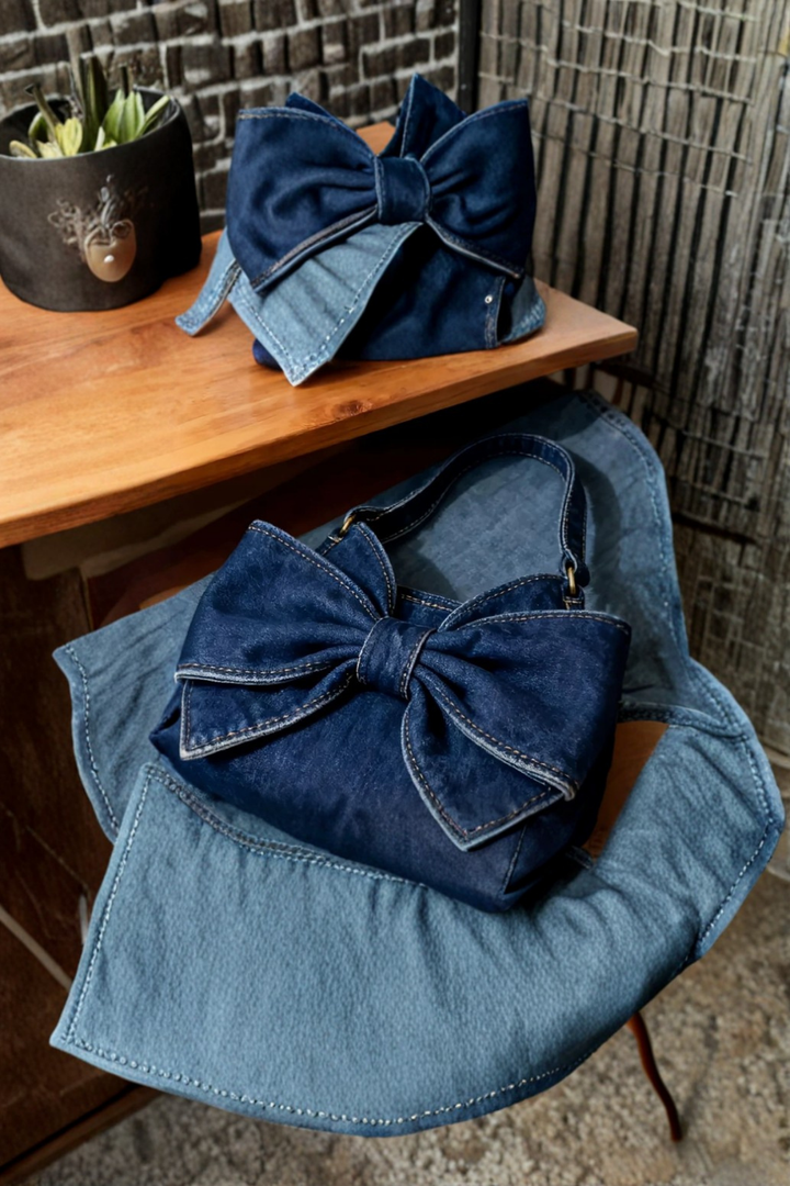 Anika | Retro Bow Bag