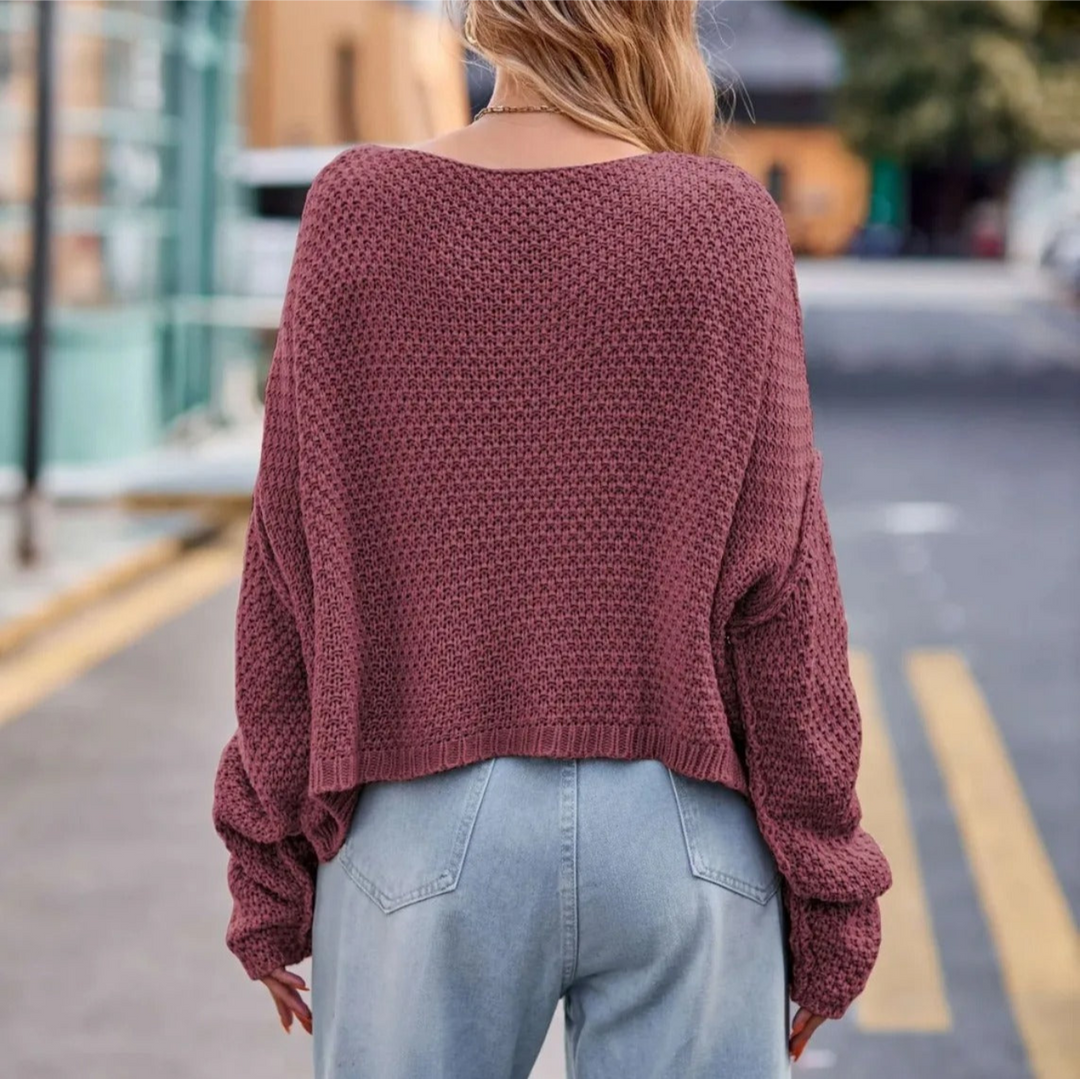 Elegant Long-Sleeve Crew Neck | Premium Cotton-Polyester Blend Sweater