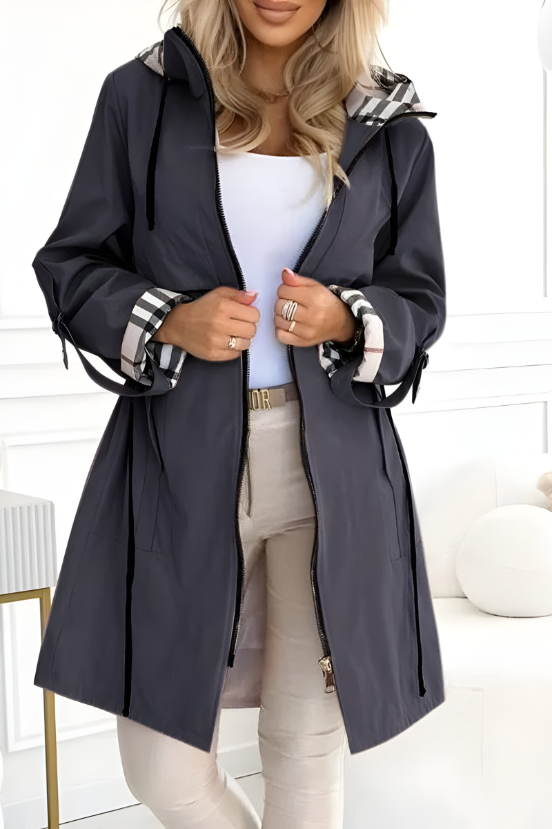 Elegant lightweight parka