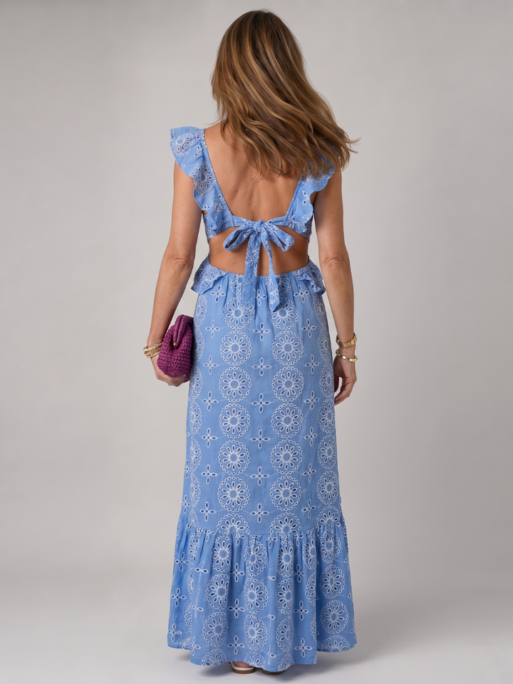 Alure | Sleeveless Ruffle Detail Midi Dress