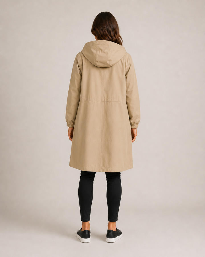 Hannelore Raincoat – Mid-Length, Lightweight & Tailored