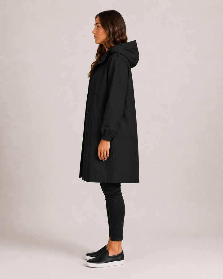 Hannelore Raincoat – Mid-Length, Lightweight & Tailored