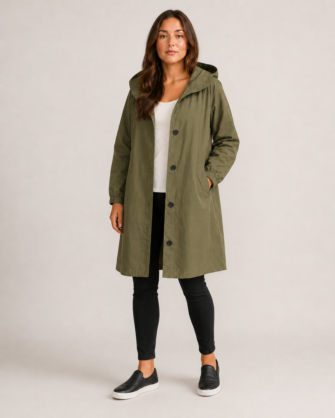 Hannelore Raincoat – Mid-Length, Lightweight & Tailored