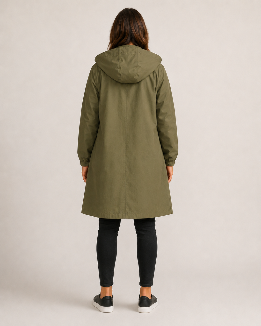 Hannelore Raincoat – Mid-Length, Lightweight & Tailored