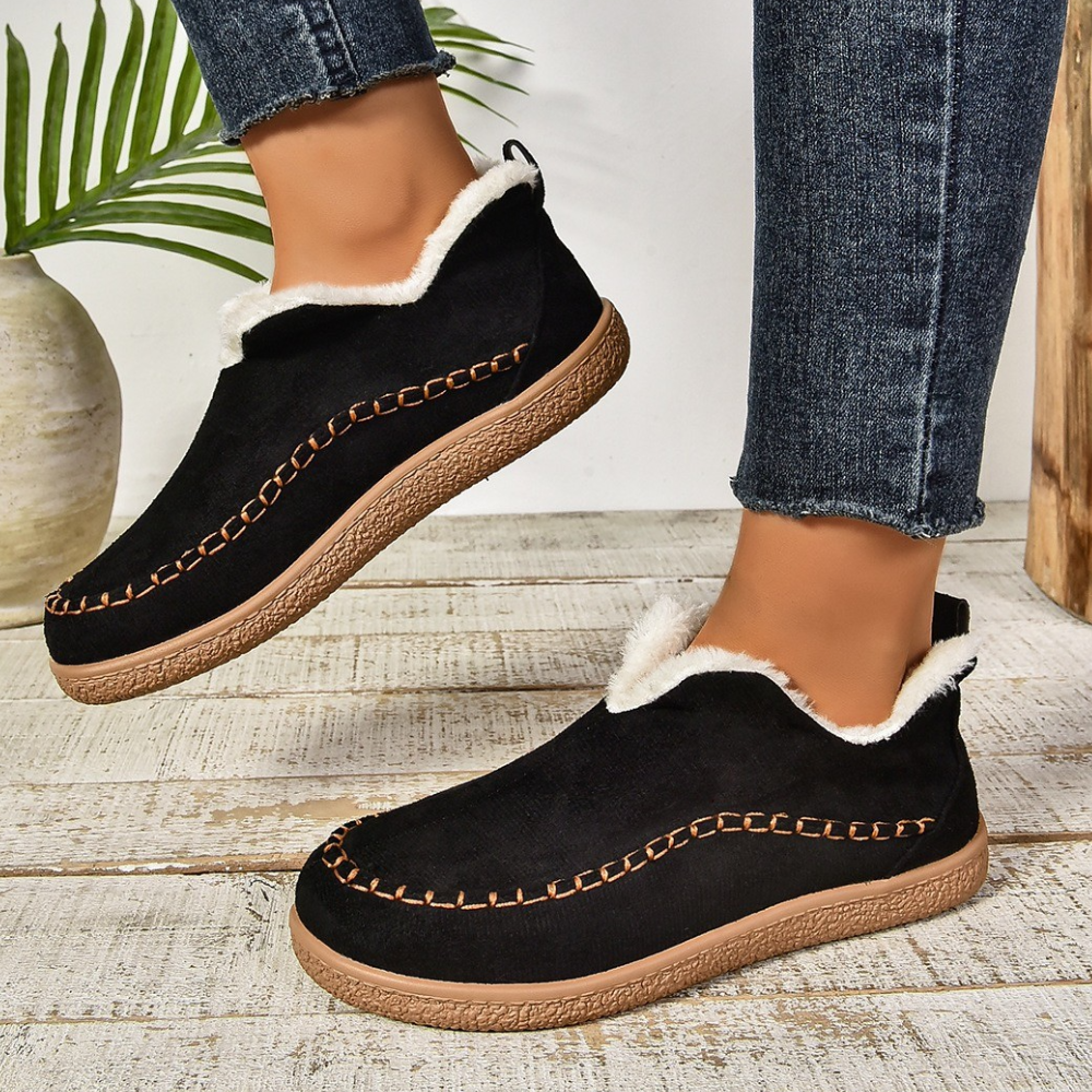 Women's Winter Boots | Faux Leather & Plush Lining