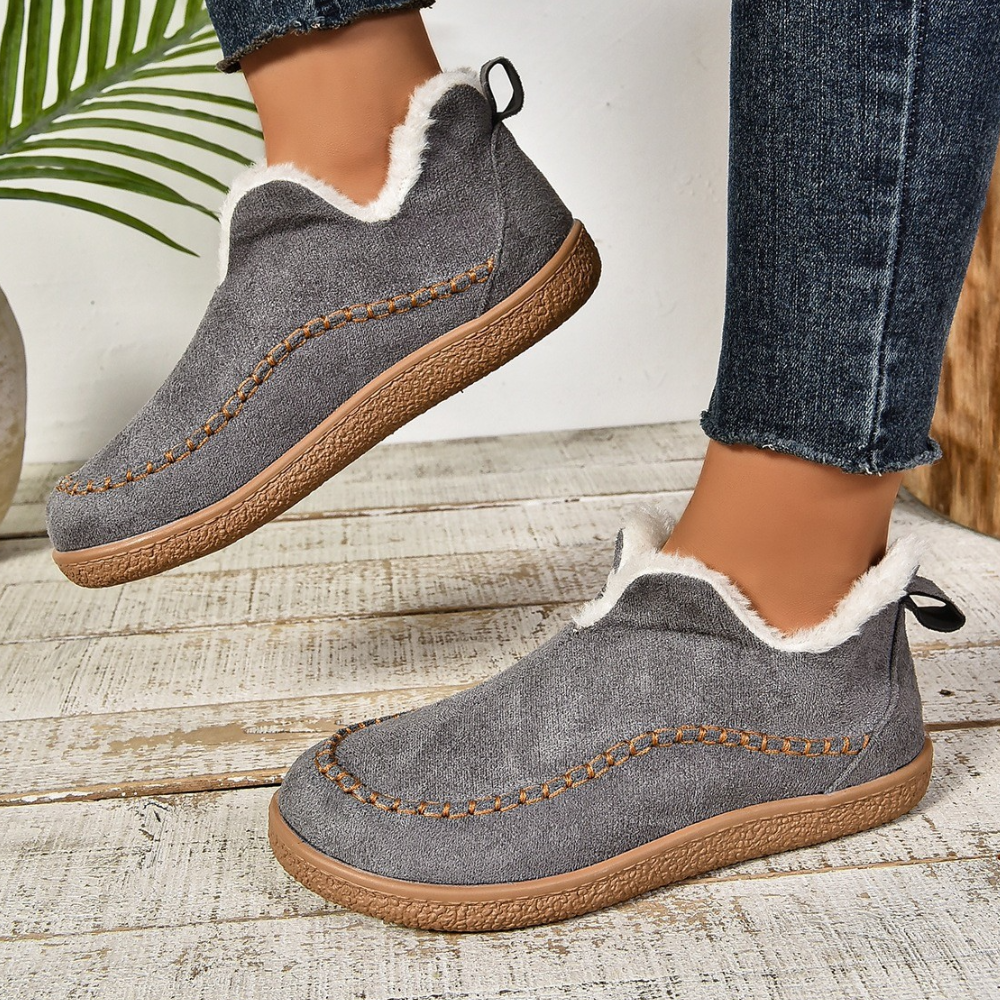 Women's Winter Boots | Faux Leather & Plush Lining