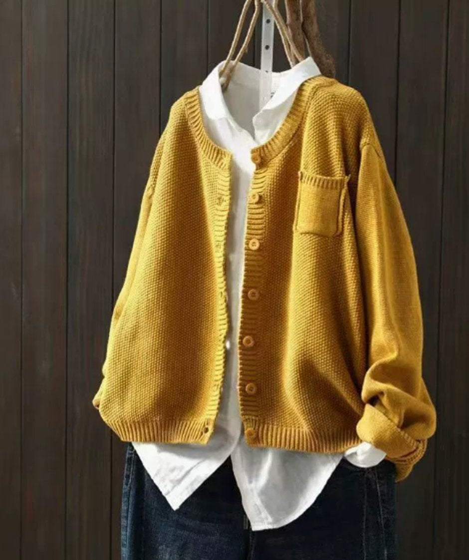 Adriana | Women's Oversized Knit Cardigan with Buttons and Pockets