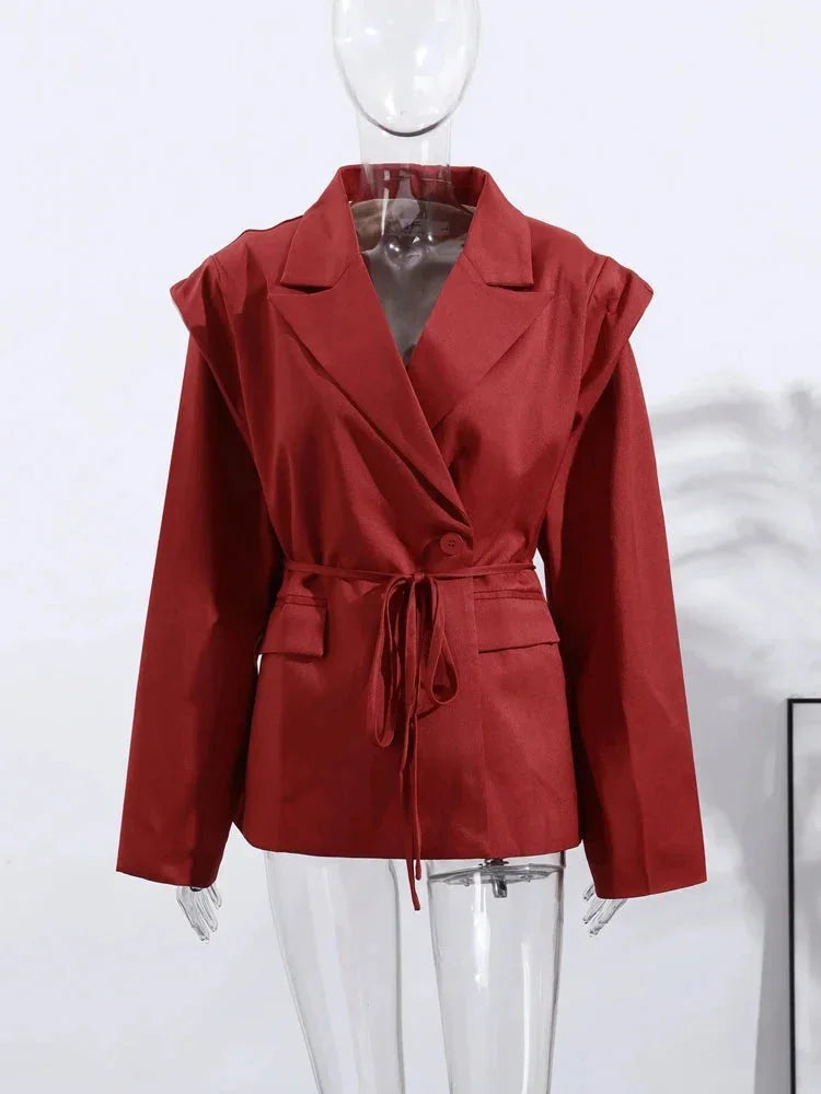 Women's lace-up blazer with trendy shoulder pads