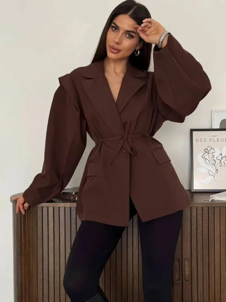 Women's lace-up blazer with trendy shoulder pads