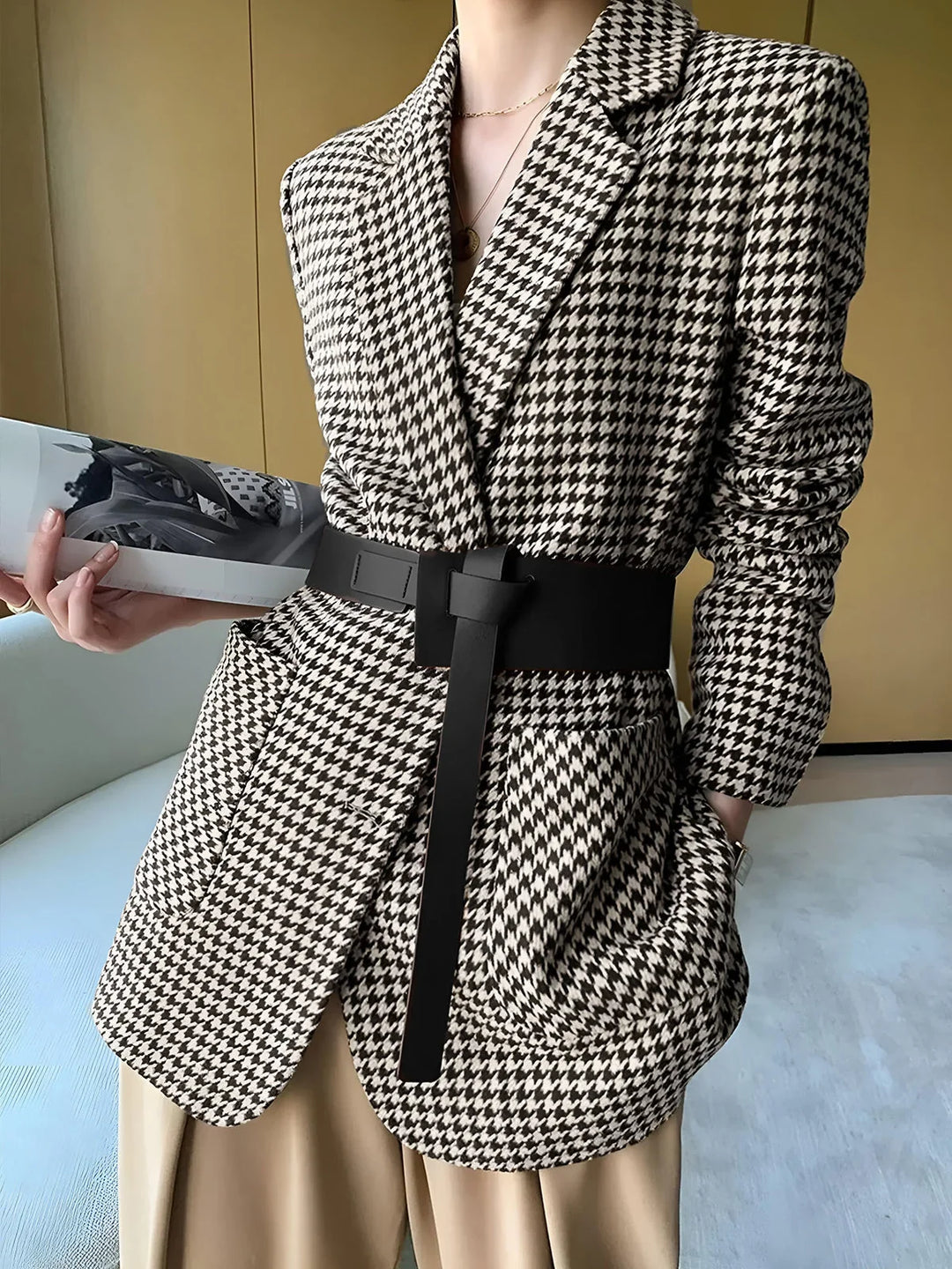Women's houndstooth blazer with belt and slit