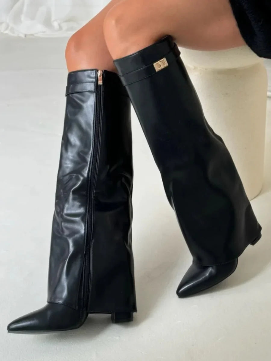 Women's suede boots with metallic details