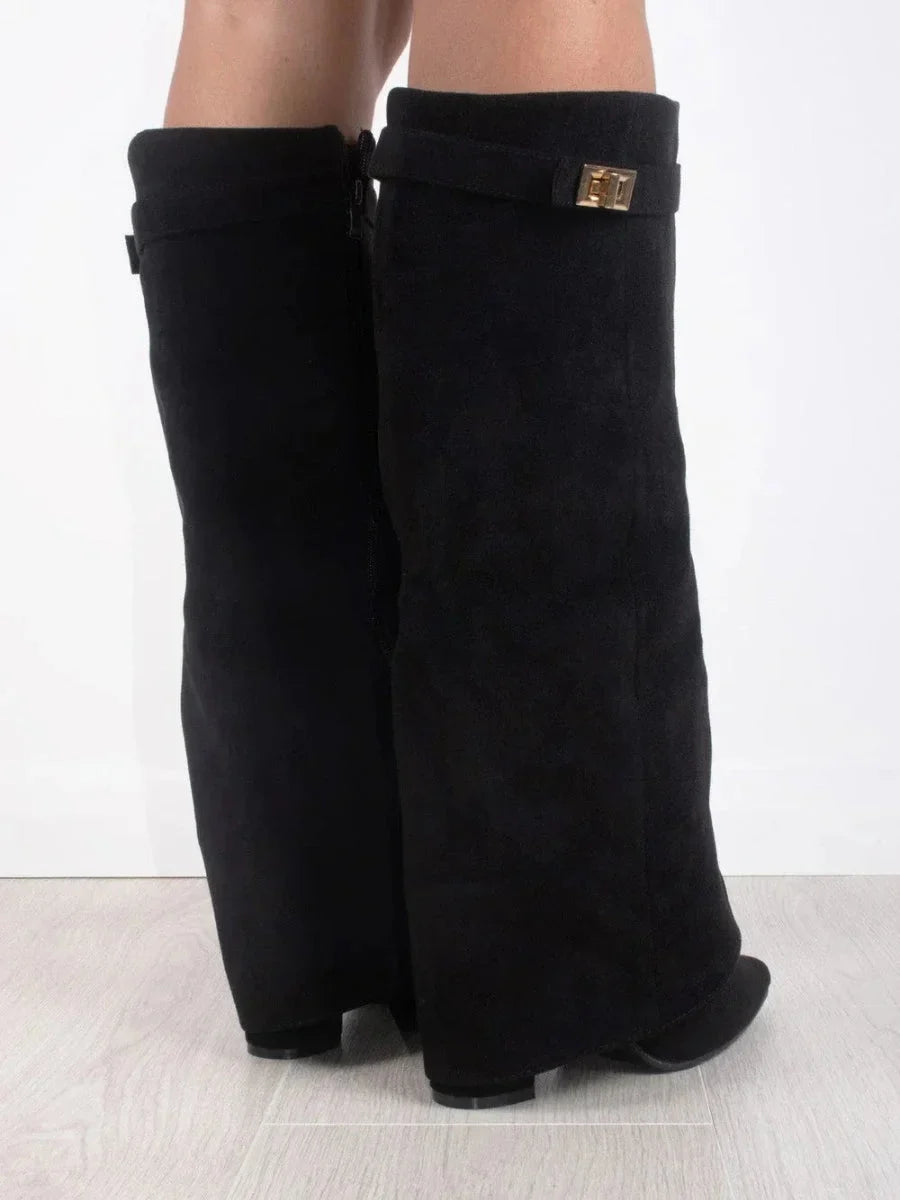 Women's suede boots with metallic details