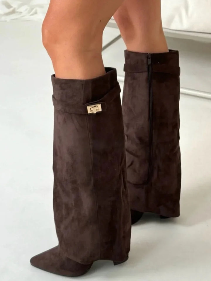 Women's suede boots with metallic details