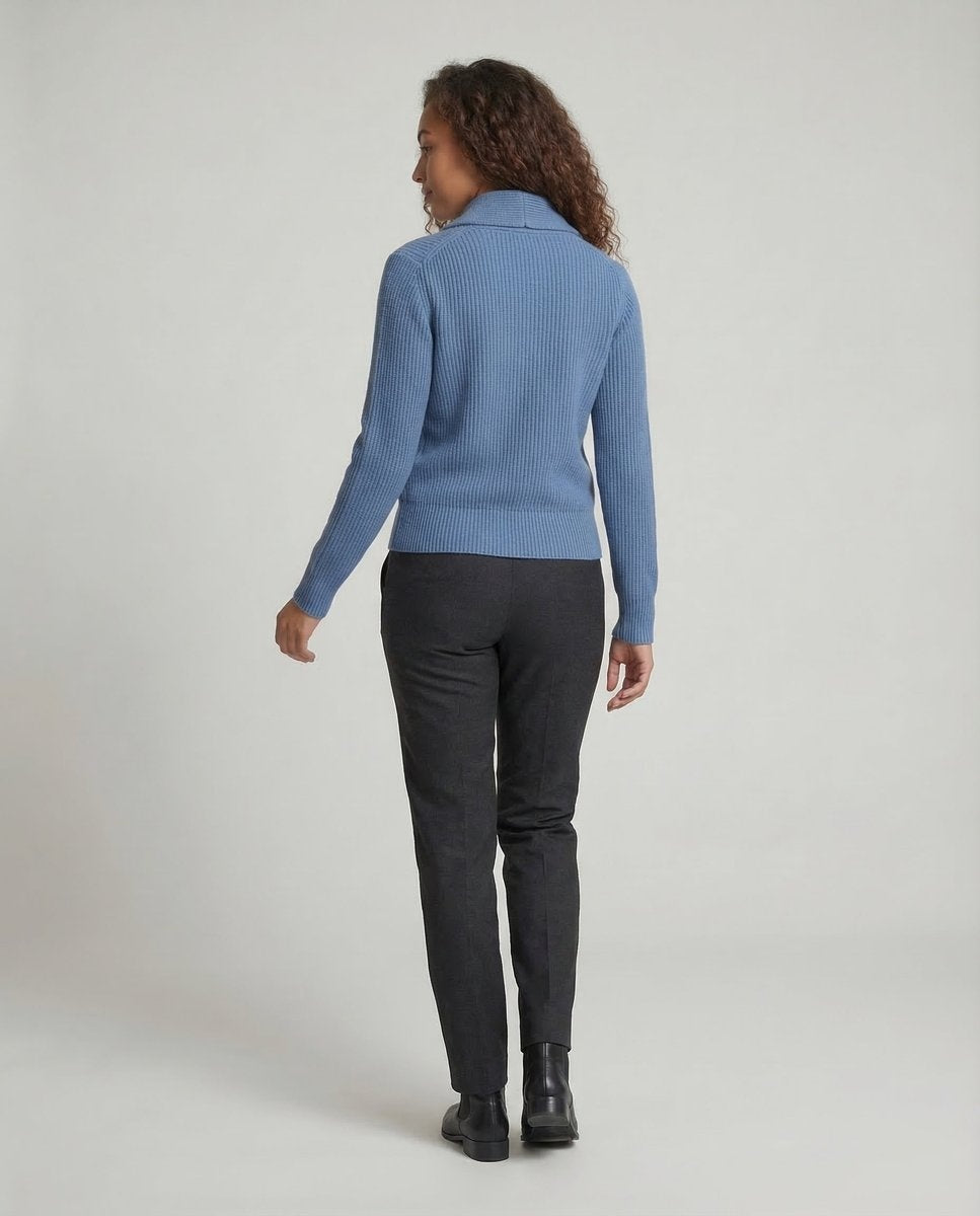 Women’s Knitted Cardigan with Lapel Collar, Button Front, and Long Sleeves