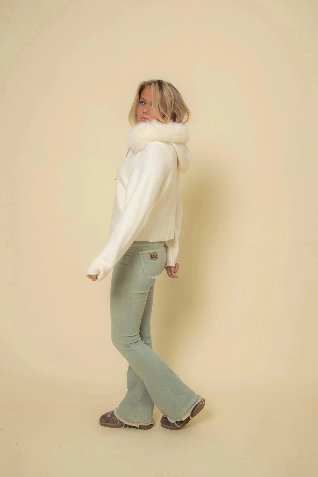 Women's Cardigan with Faux Fur Collar and Zipper