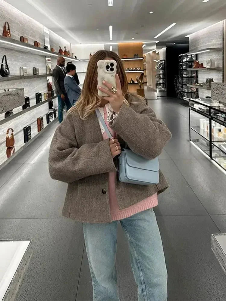 Casual Cardigan for women with buttons and comfortable fit