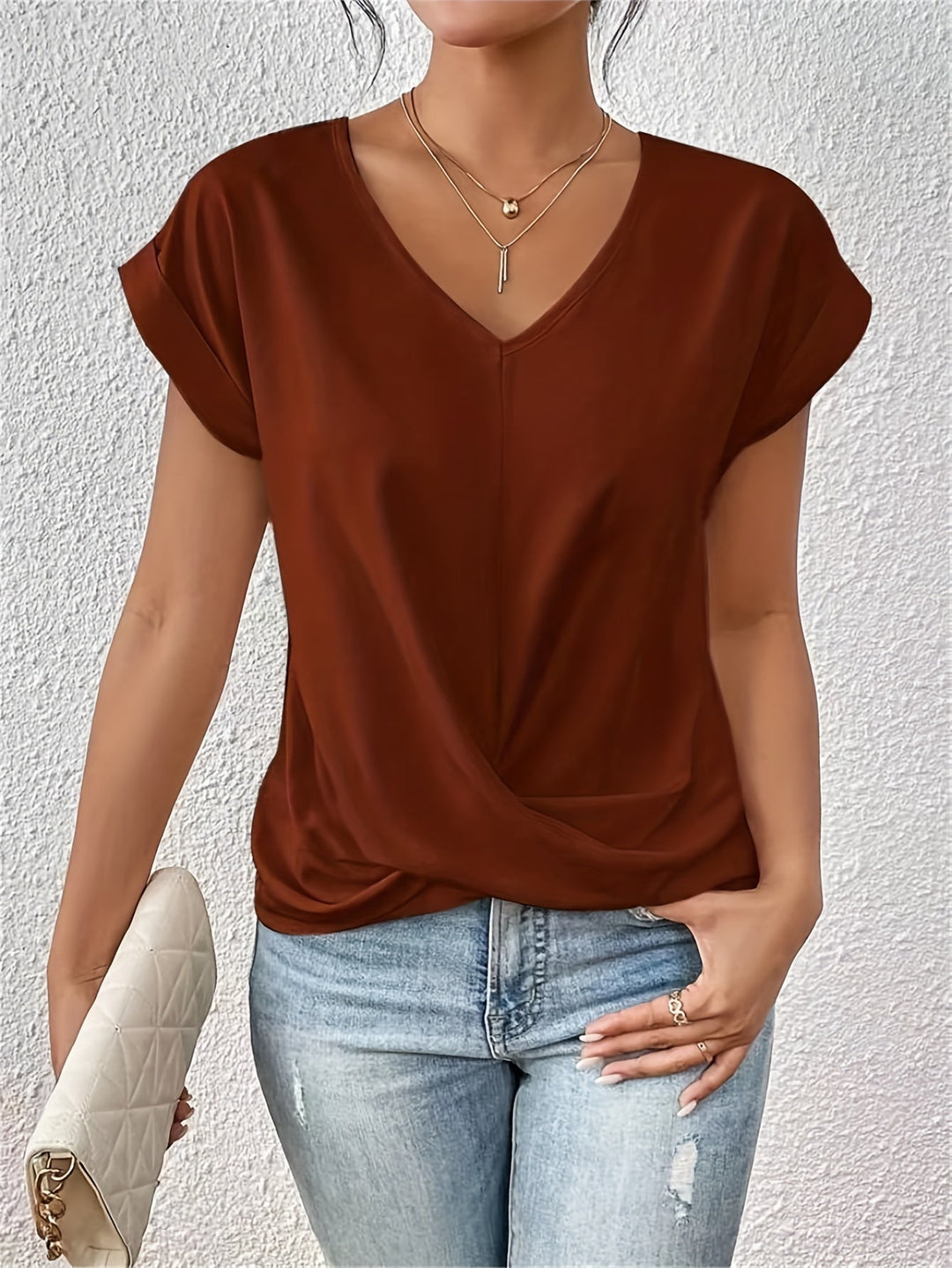 Clea | Casual Sweetheart Neckline T-Shirt