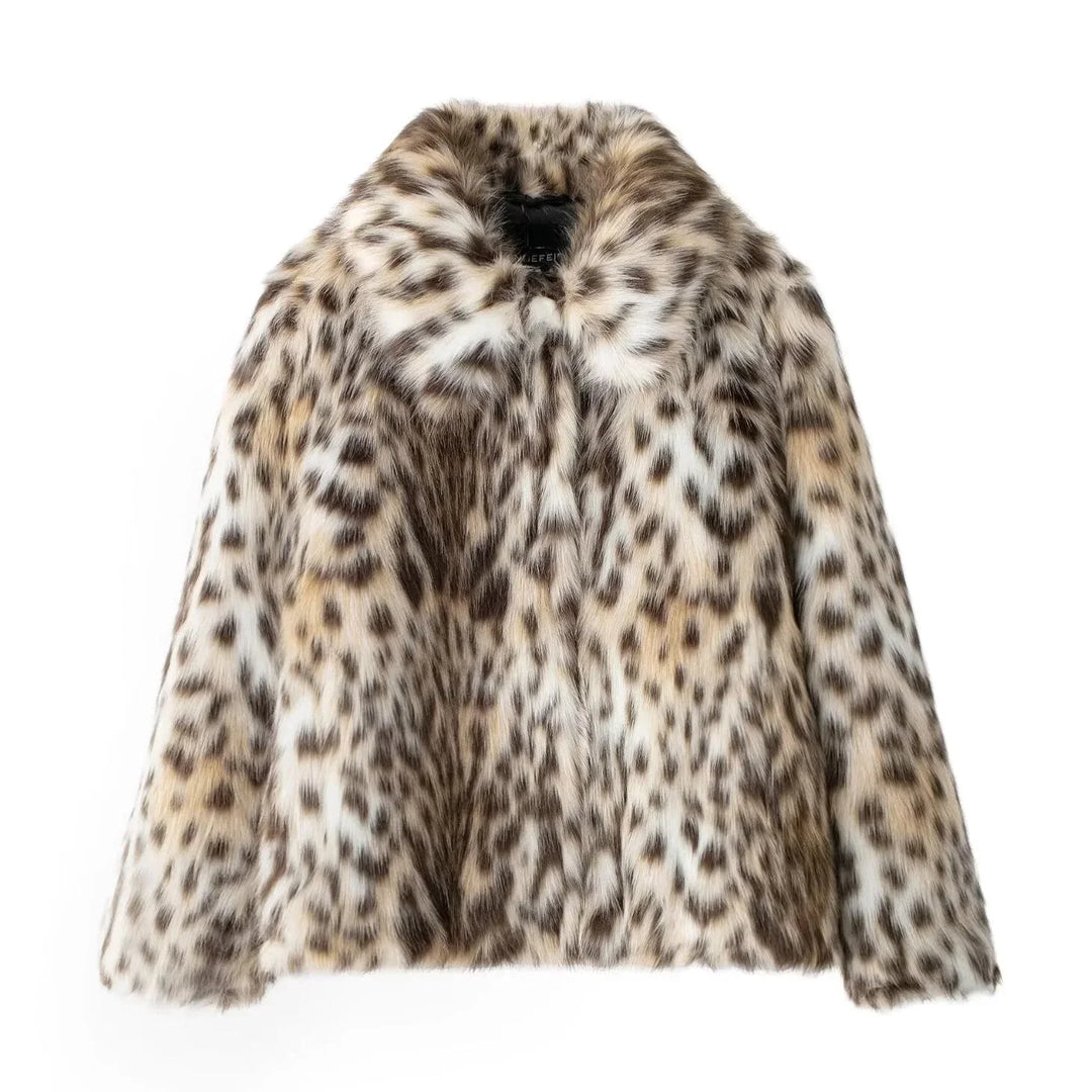 Oversized Women's Faux Fur Coat with Animal Pattern