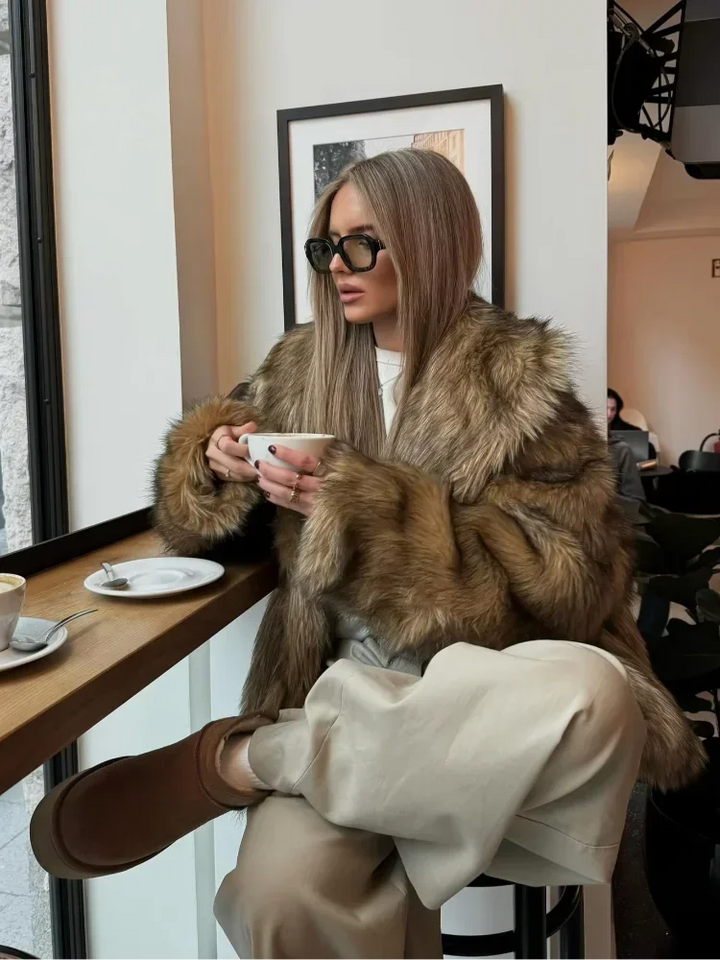 Brown faux fur coat for women with long sleeves