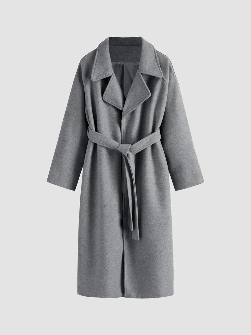 Long women's coat with belt and chic collar