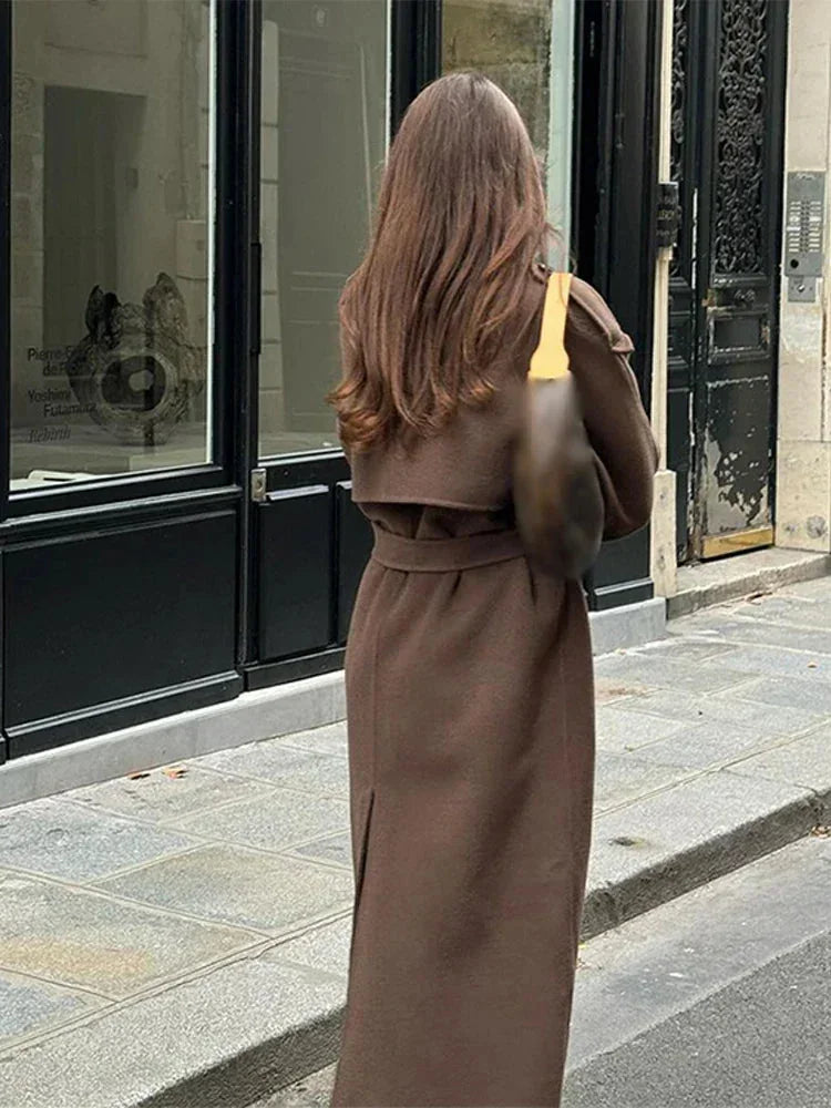 Women's mid-length coat with belt and buttons