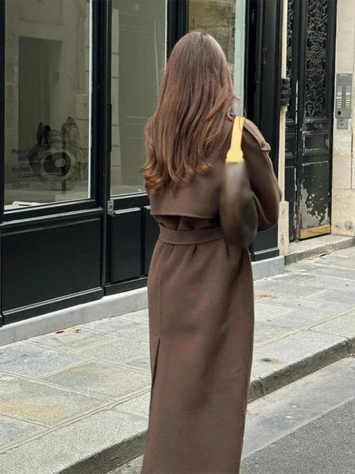 Women's mid-length coat with belt and buttons