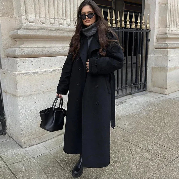 Women's mid-length coat with belt and buttons