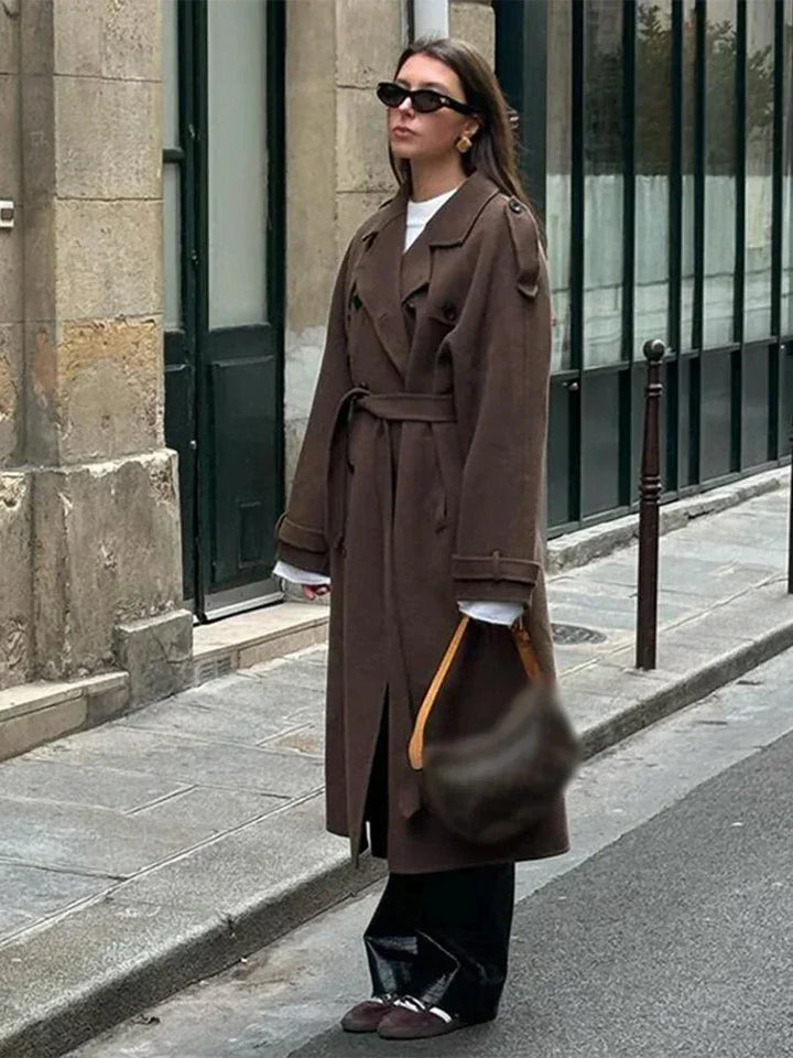 Women's mid-length coat with belt and buttons