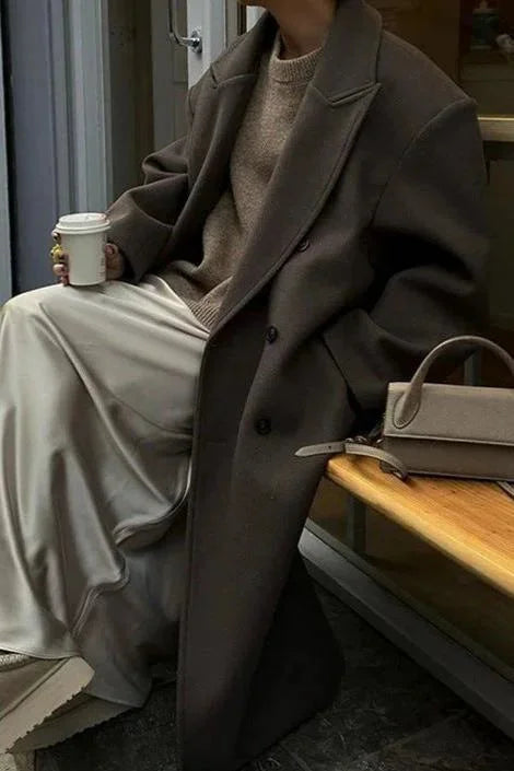 Oversized Brown Coat for Women with Double-Breasted Fastening