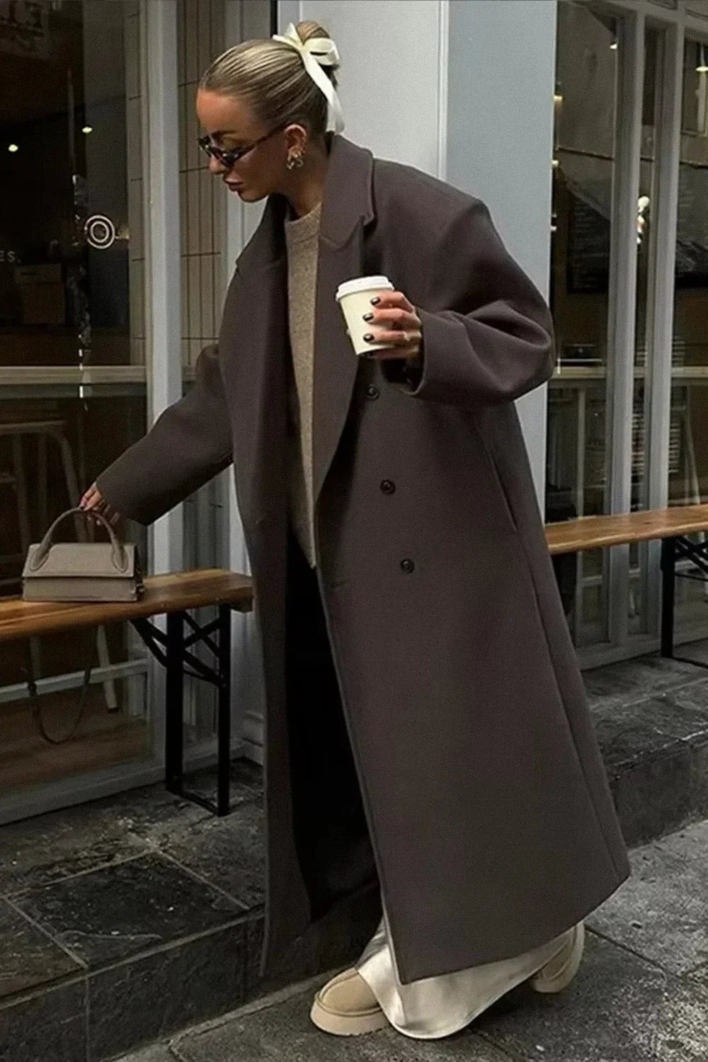 Oversized Brown Coat for Women with Double-Breasted Fastening
