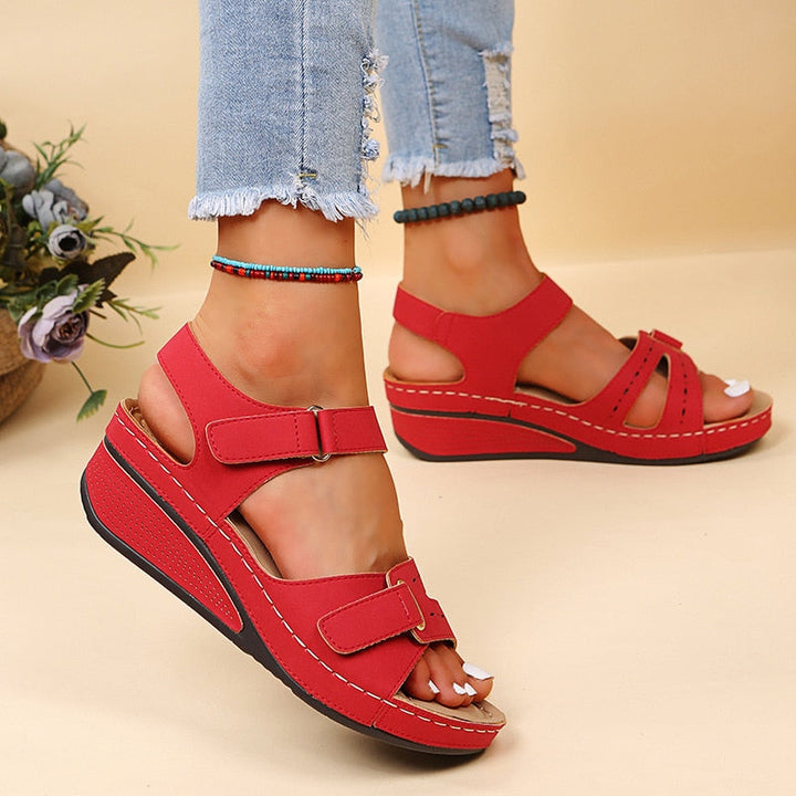 Evelyn Supportive Walking Sandals | Maximum Ease for Extended Strolls