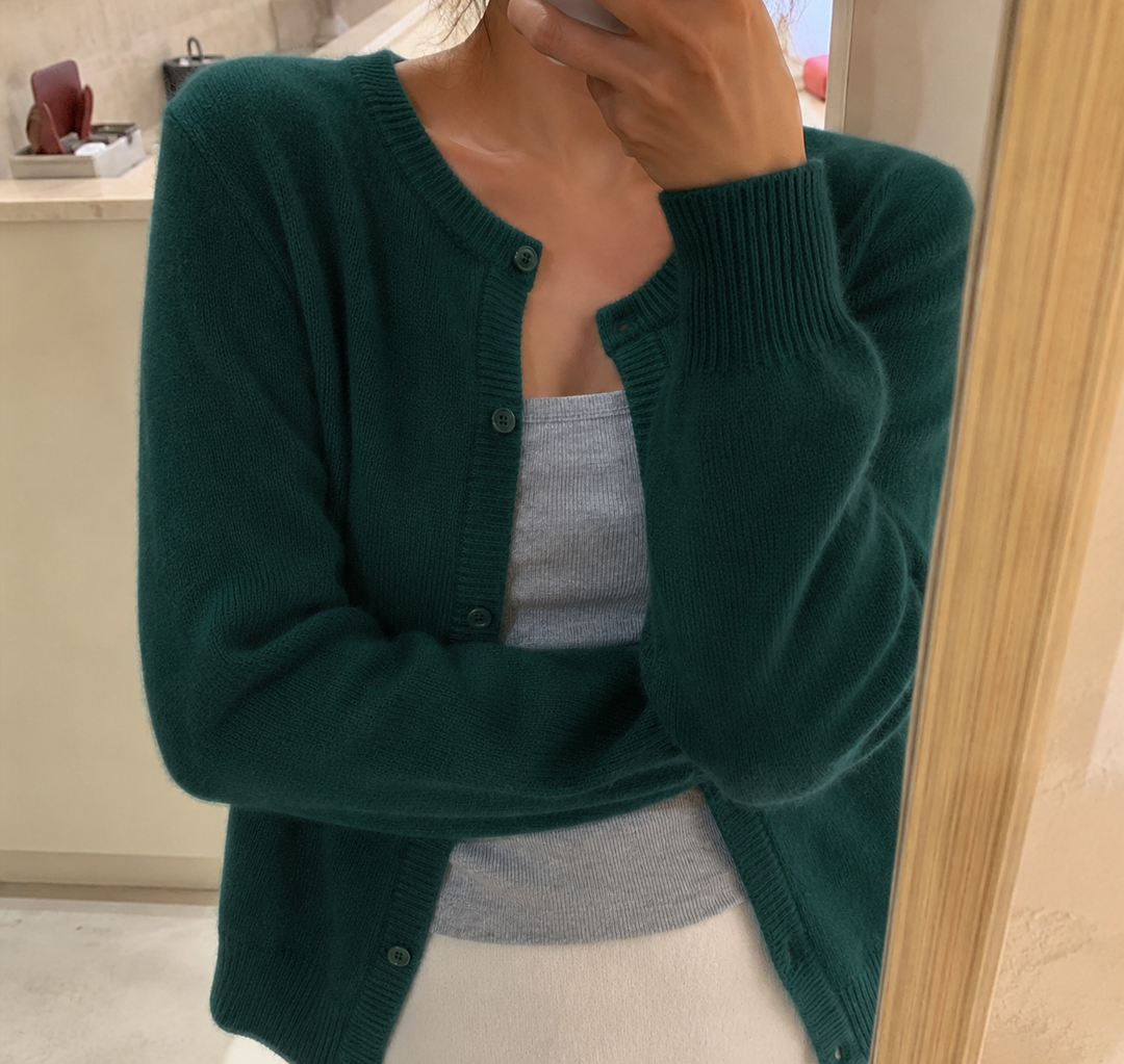 Paula | Women's Soft Knit Cardigan with Round Neck and Buttons