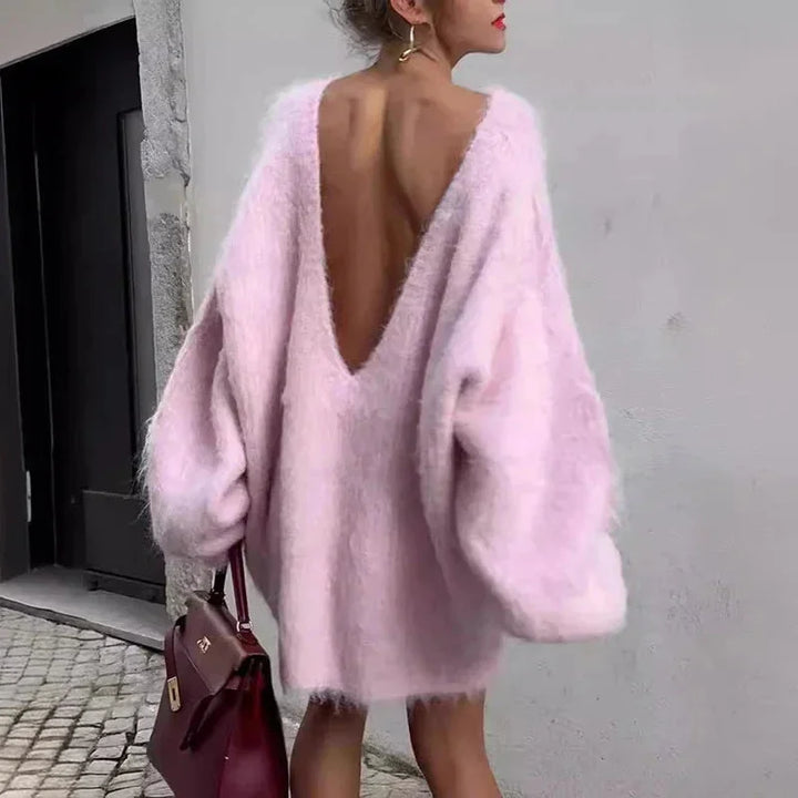 Loose-fit women's off-the-shoulder sweater