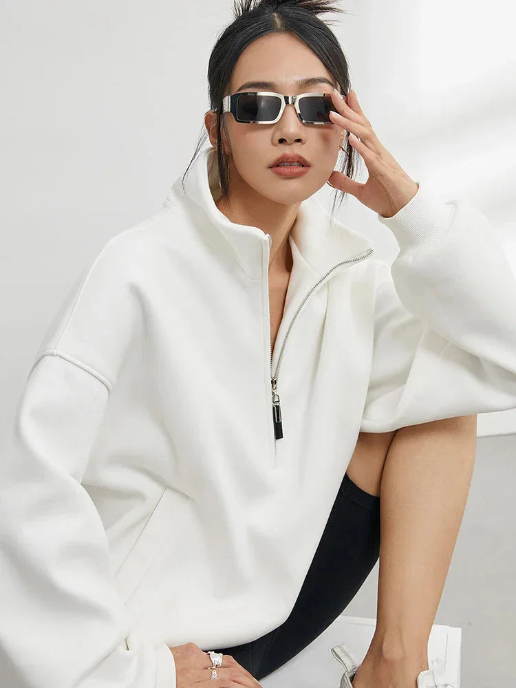Oversized women's cotton hoodie sweater with half-zip in white
