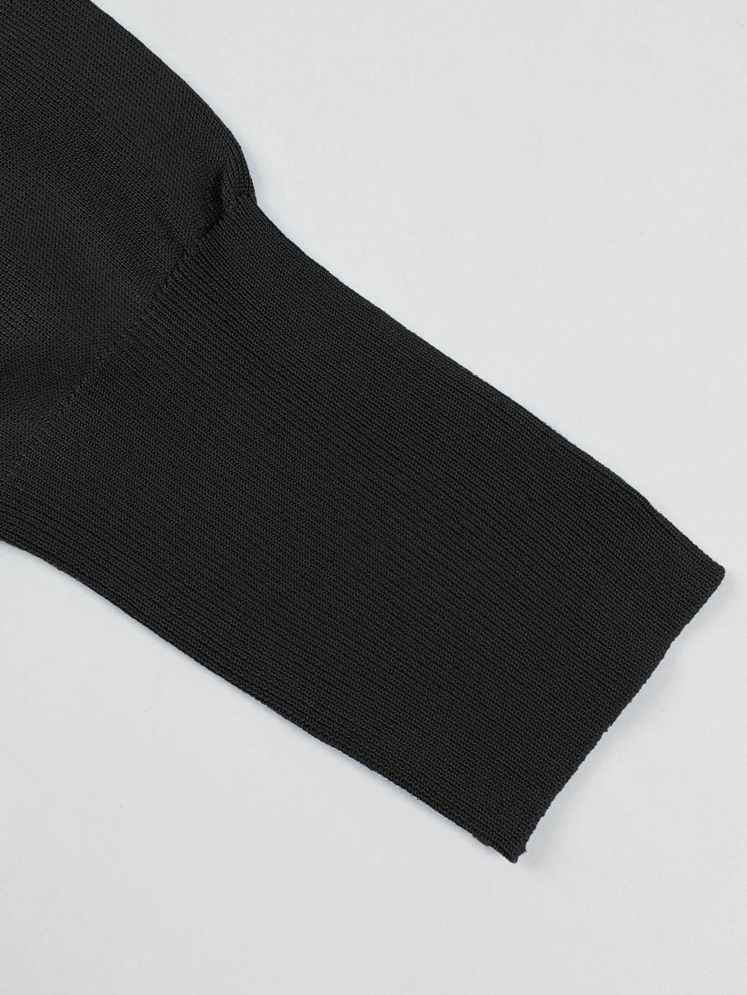 Women's turtleneck sweater with bare shoulders, trendy style