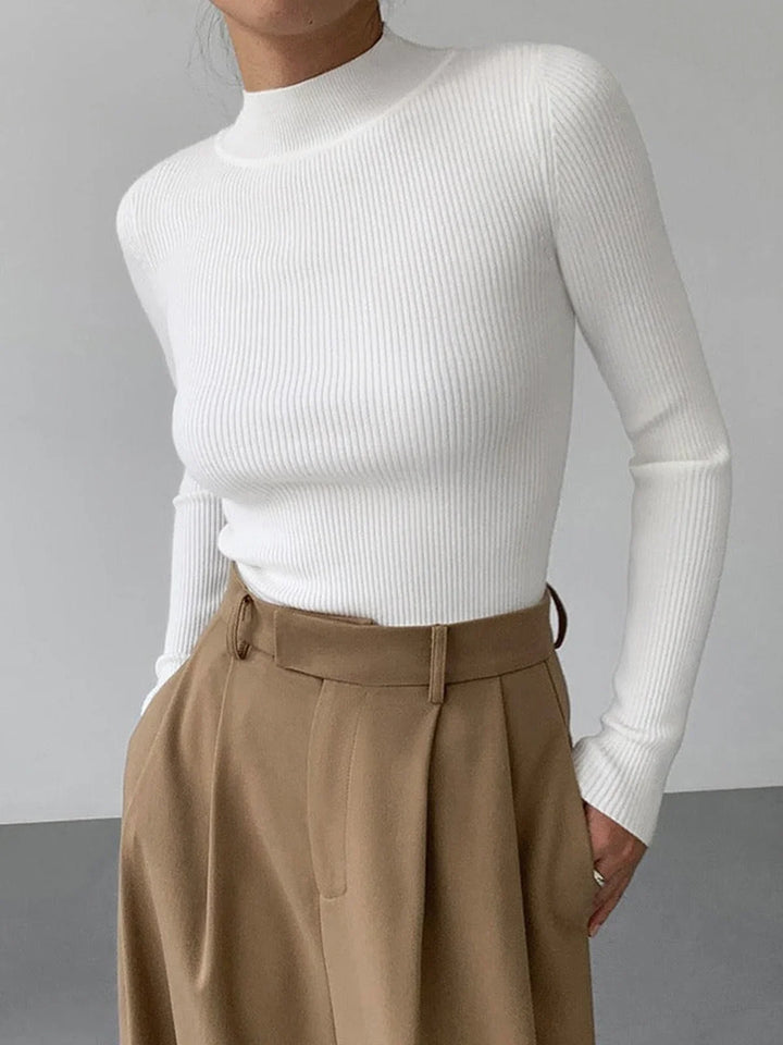 Ribbed women's sweater with a stand-up collar in ivory