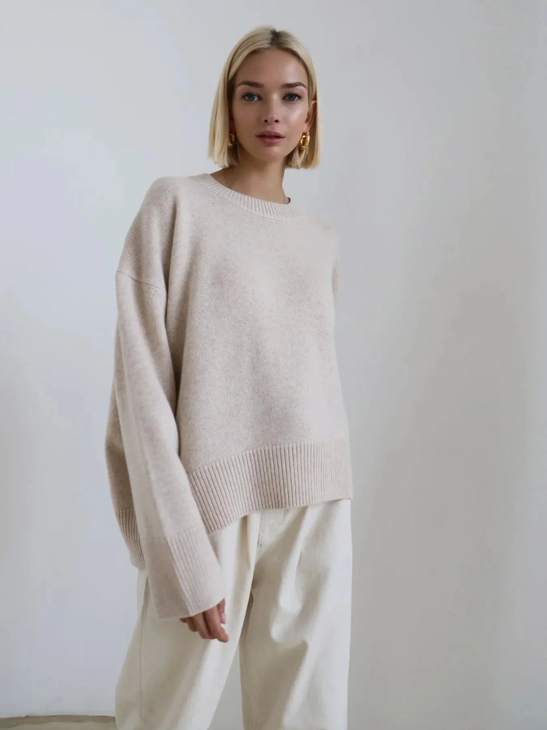 Women's long-sleeve crew-neck sweater