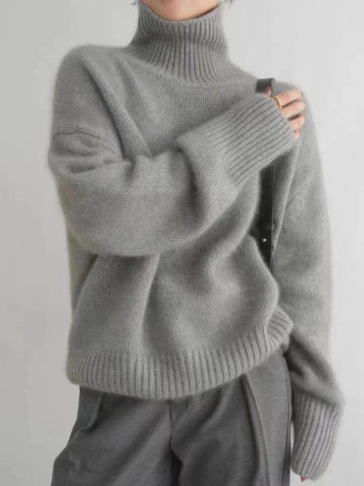 Women's Turtleneck Sweater in Elegant Style