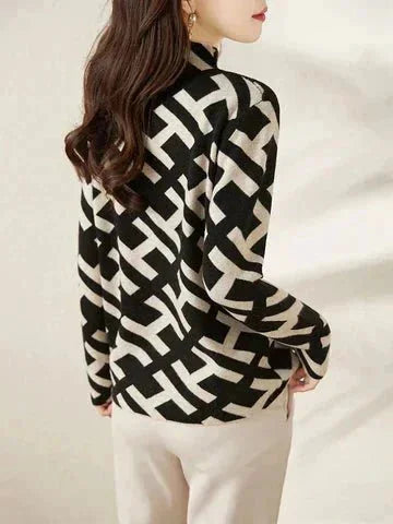 Casual black and white geometric-pattern women's sweater