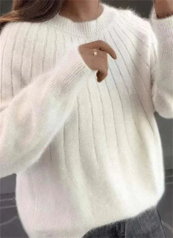 Cozy Cashmere Pullover - Olivia
