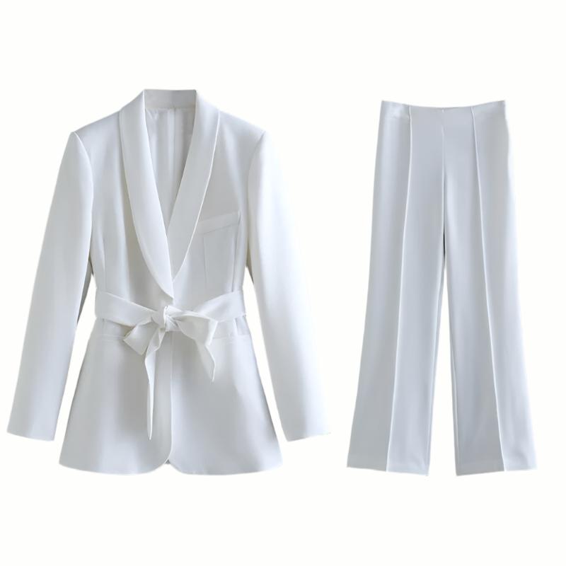 Modern Women's 2-Piece Ensemble - Clara