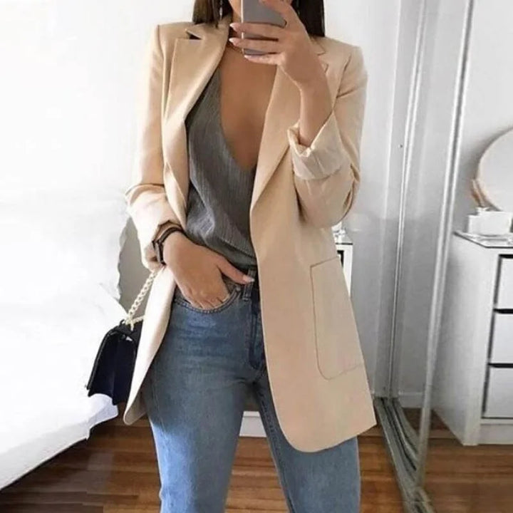 Chic Urban Blazer - Maya