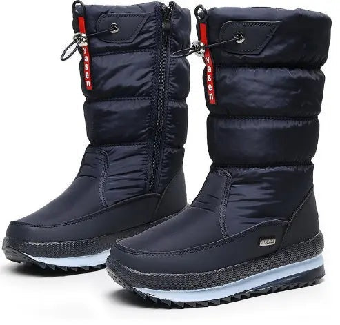 Uxía | Women’s Padded Waterproof Snow Boots with Flat Soles