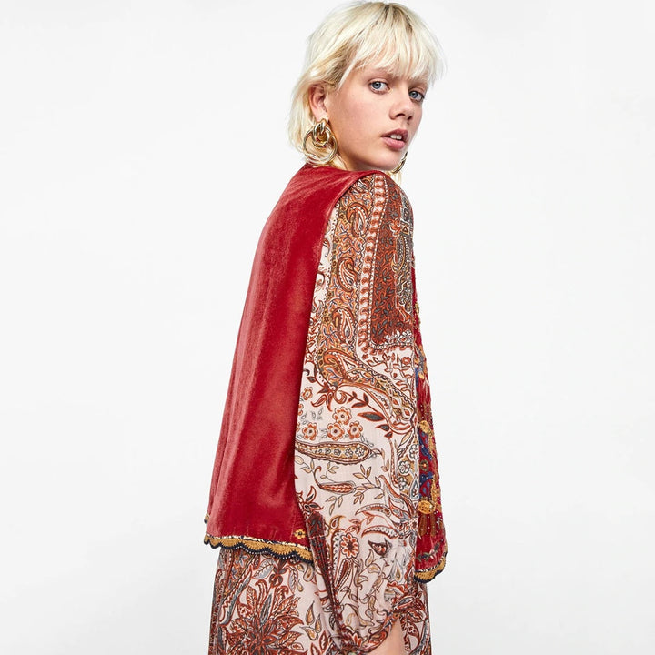 Uxía | Long Boho Vest for Women with Paisley Print and V-Neck