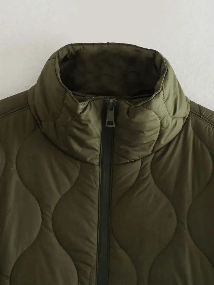 Loose quilted women's Blazer in olive green
