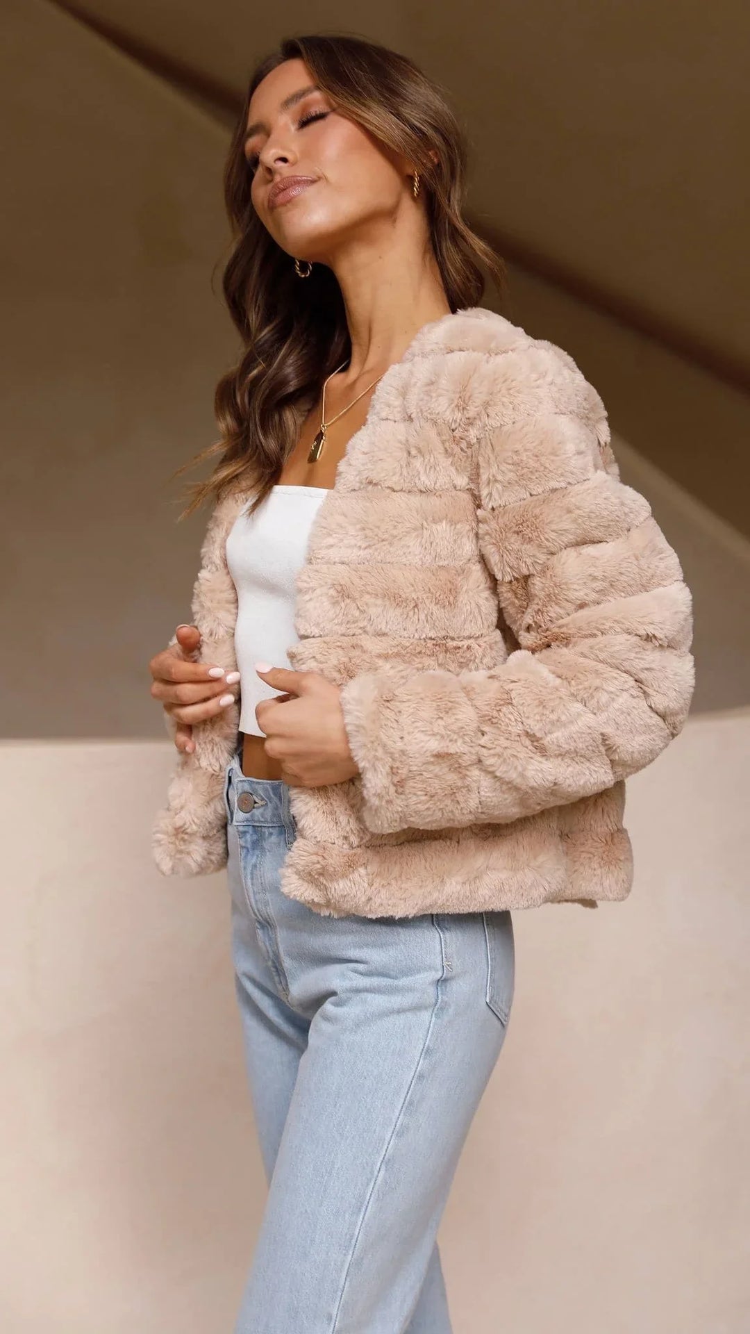 Women's Short Faux-Fur Blazer with Open Collar