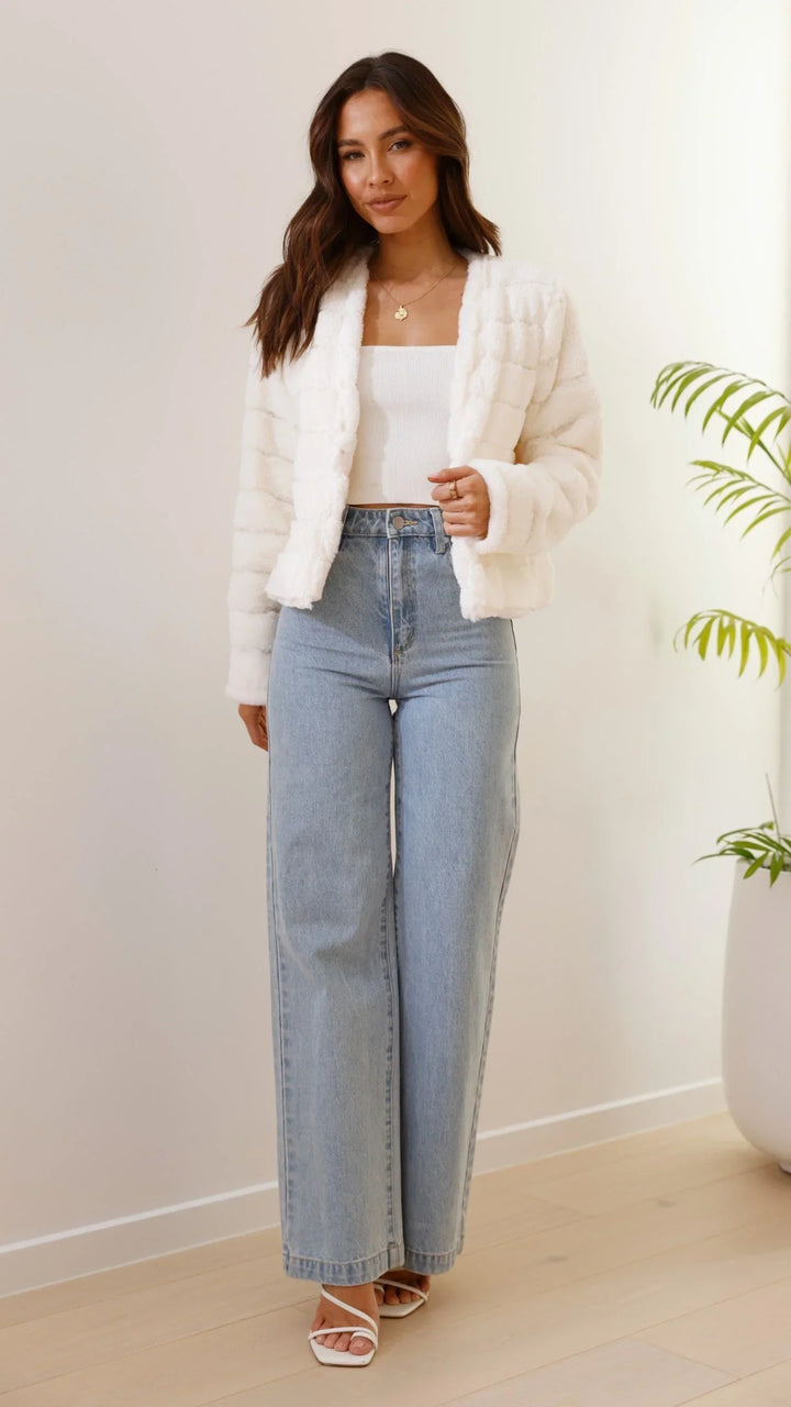 Women's Short Faux-Fur Blazer with Open Collar