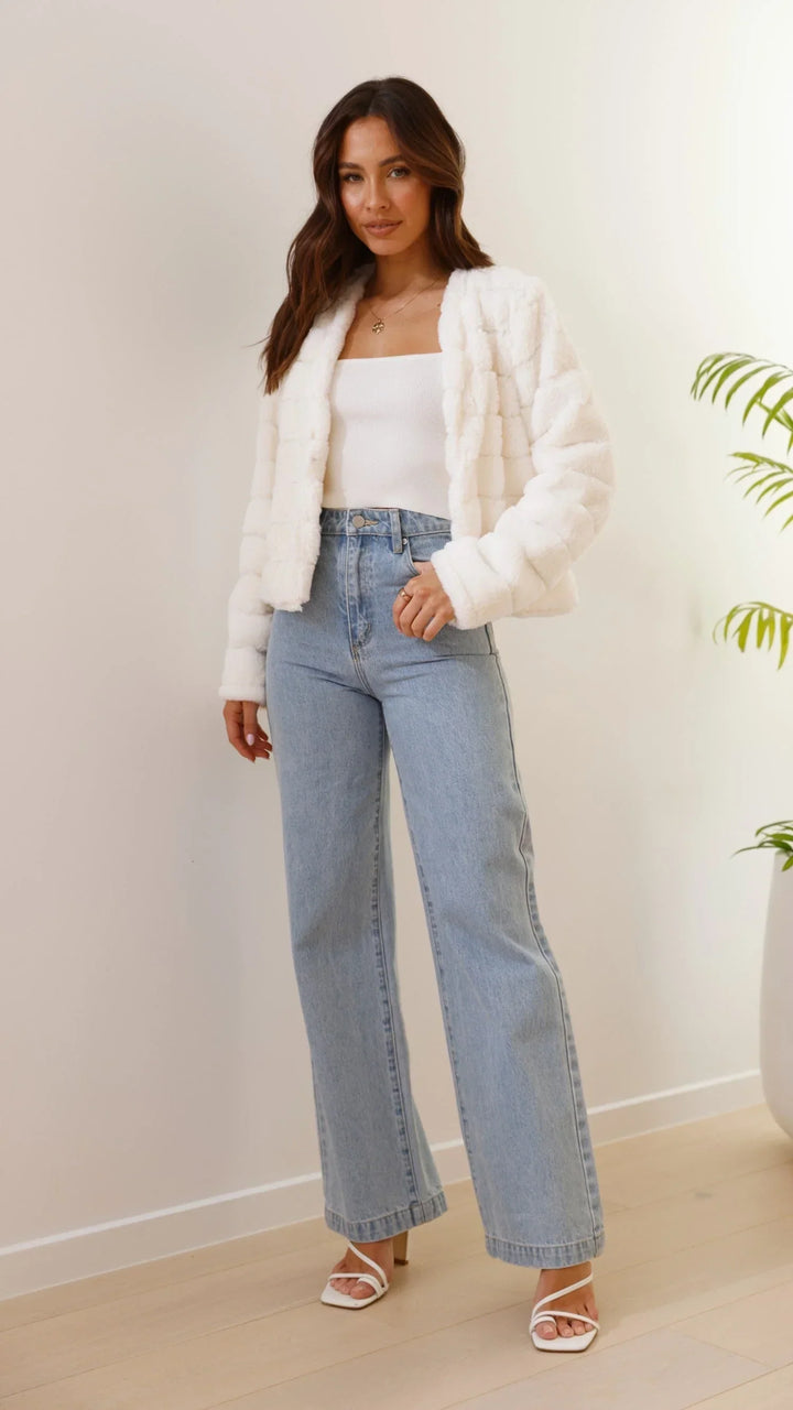 Women's Short Faux-Fur Blazer with Open Collar